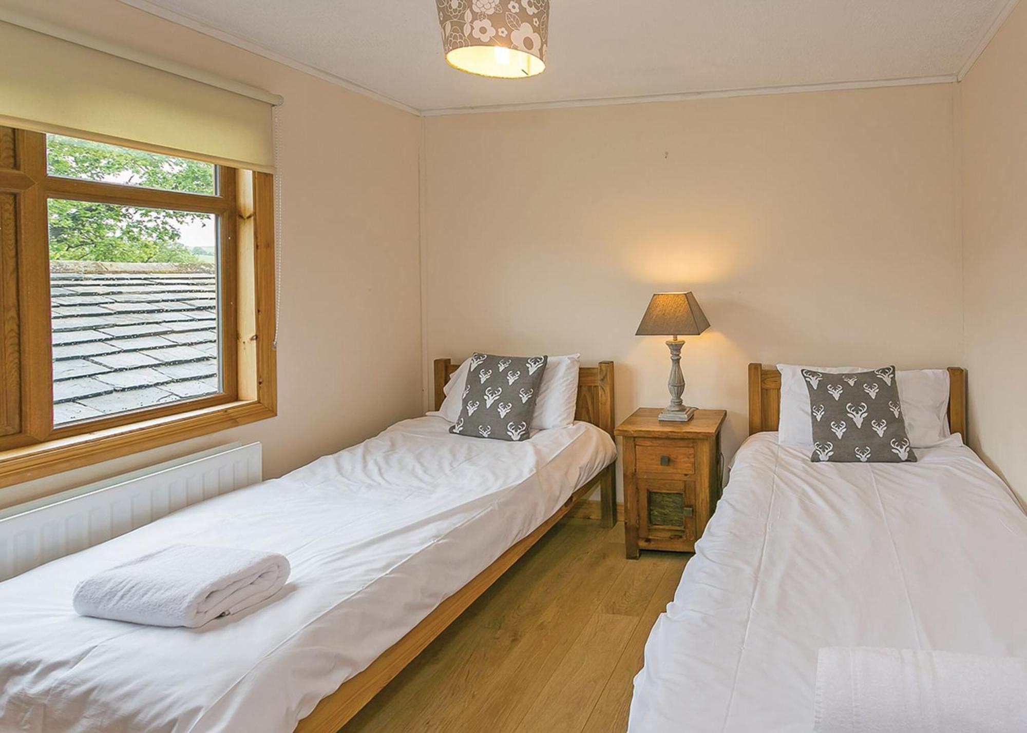 Charlesworth Lodges Glossop Rum bild