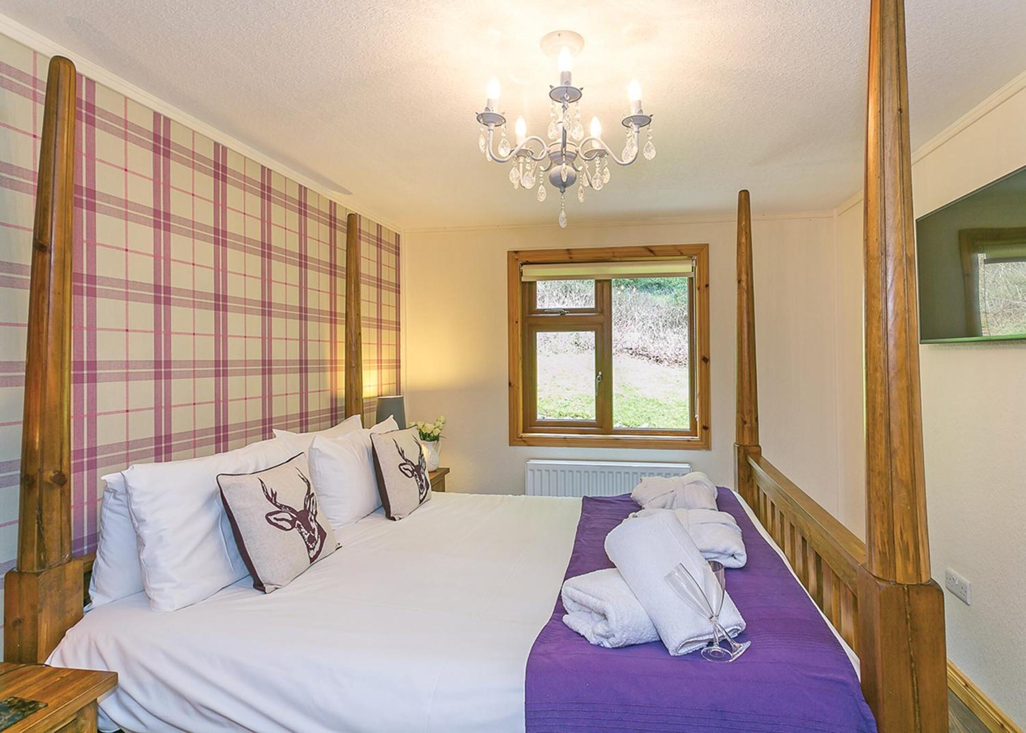 Charlesworth Lodges Glossop Rum bild