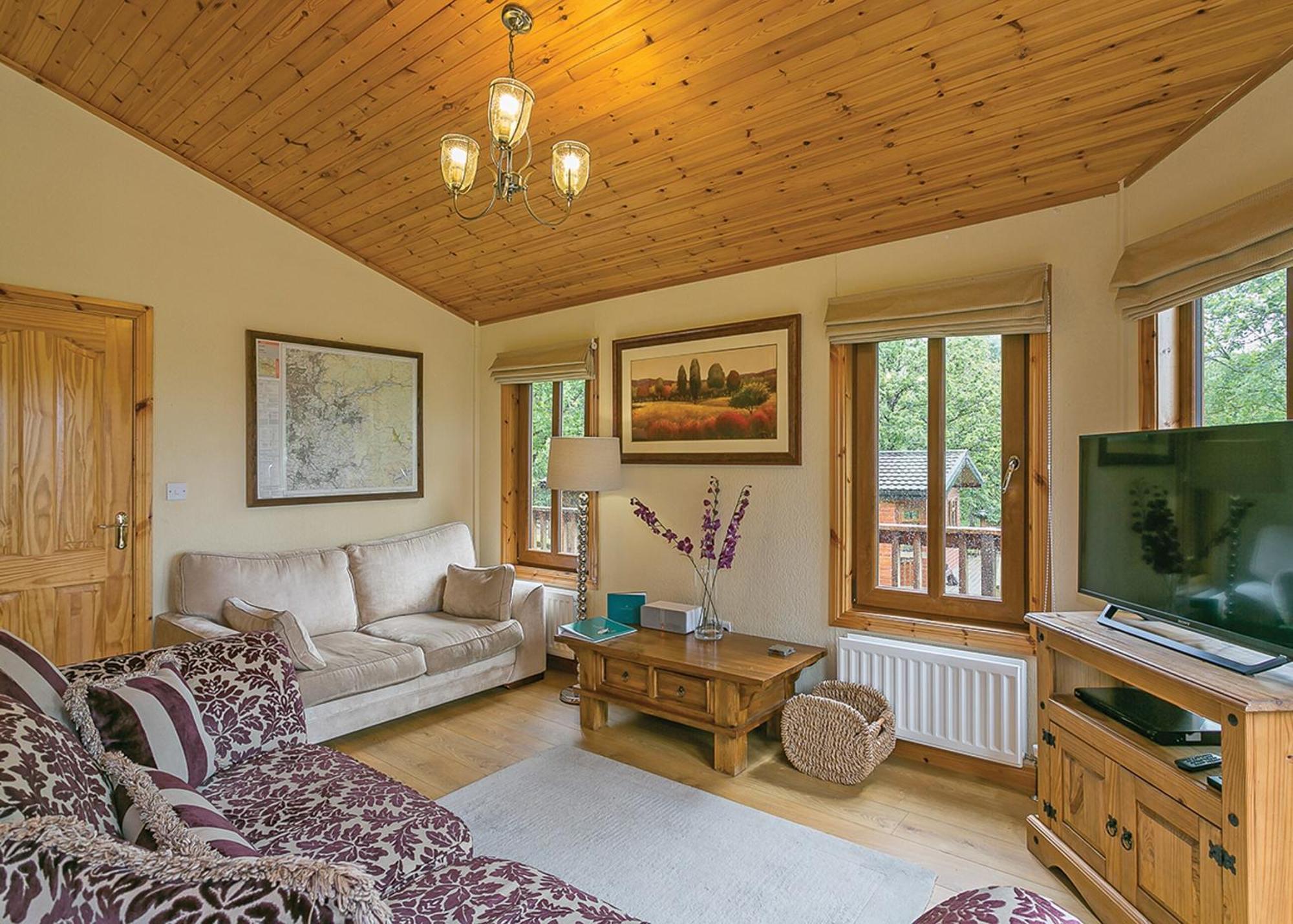 Charlesworth Lodges Glossop Rum bild