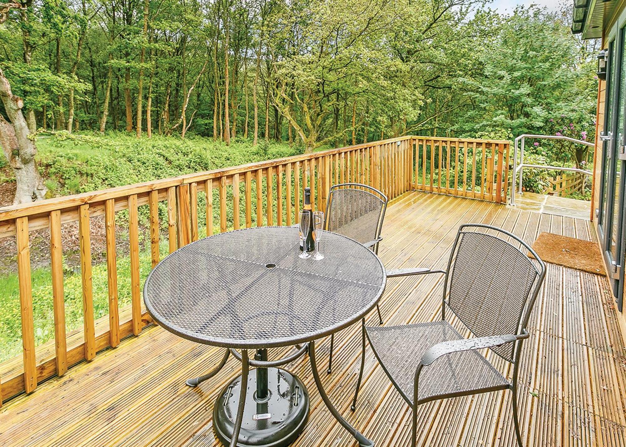 Charlesworth Lodges Glossop Rum bild